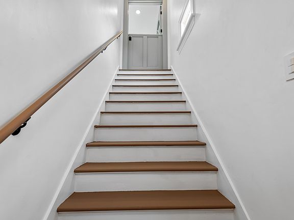 2nd image of 316 11th Pl Floor 2