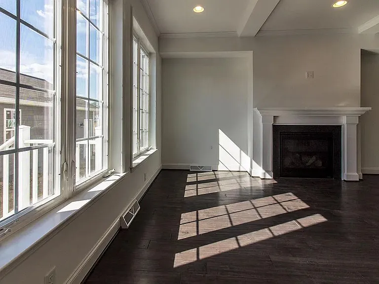 413 Old Farm Ln — Photo 30