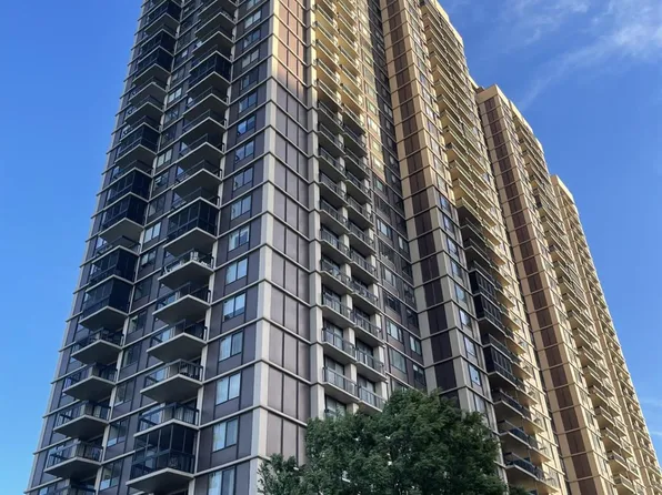 27110 Grand Central Parkway #29S, Floral Park, NY 11005