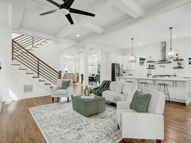 1442 Mercer Ave — Photo 13