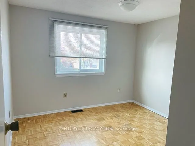 65 Bradstone Sq — Photo 14