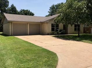 1309 Skrivanek Dr, Bryan, TX 77802