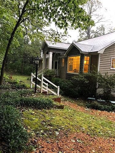 1st image of 2813 Wimbledon Dr