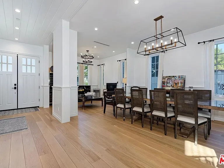 10810 Wilkins Ave — Photo 7