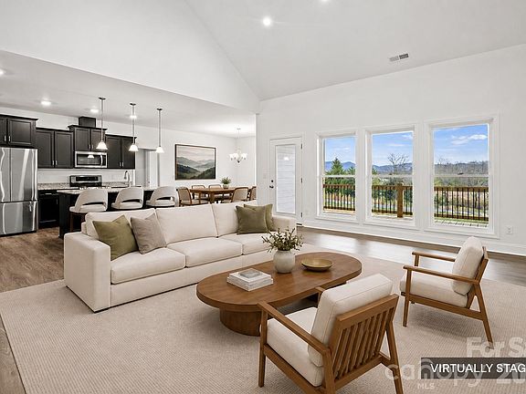2nd image of 77 Horizon Way