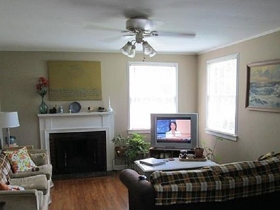 2nd image of 2285 Elm Ridge Dr