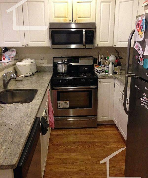1st image of 322 Saint Paul St #_001