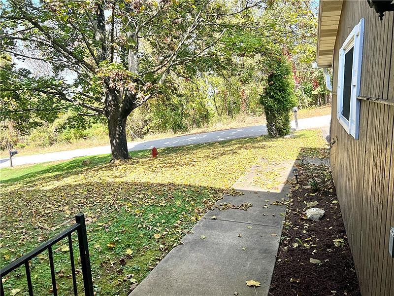257 Davidson Dr, Charleroi, PA 15022 MLS 1626443 Zillow