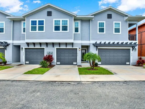 5749 Desert Rose Pl, Tampa, FL 33615