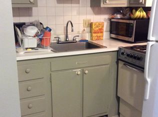 2 Belden Ct, Agawam, MA 01001