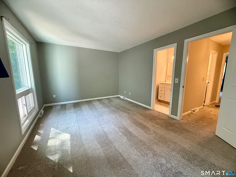 562 Oak Ave #562 — Photo 13
