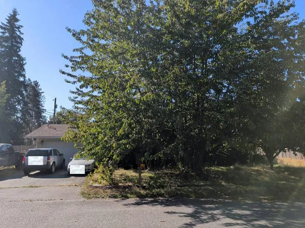 8004 57th Dr NE, Marysville, WA 98270