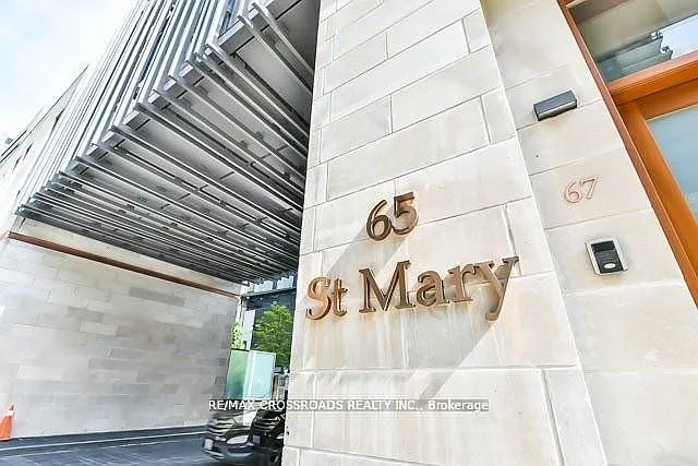 65 Saint Mary St #710 — Photo 2
