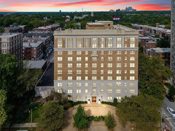 701 S Skinker Blvd APT 1001, Saint Louis, MO 63105
