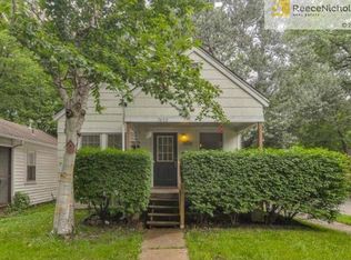 7600 Pennsylvania Ave, Kansas City, MO 64114