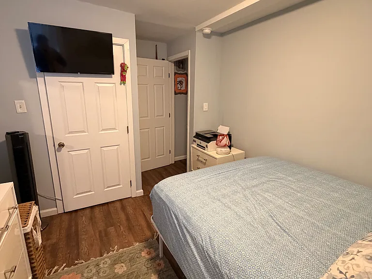102 W State St #1 — Photo 7