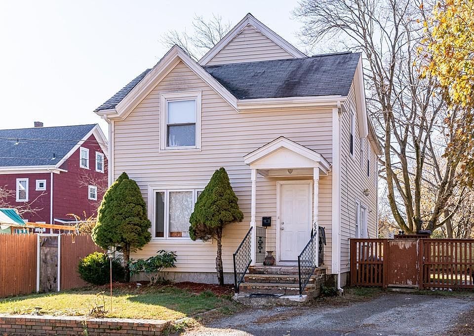 1st image of 62 Pine Avenue Ext
