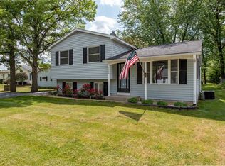 7706 242nd Ave, Salem, WI 53168