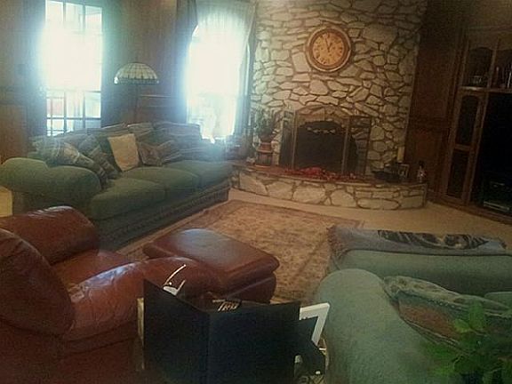 3rd image of 2105 Wilson Dr