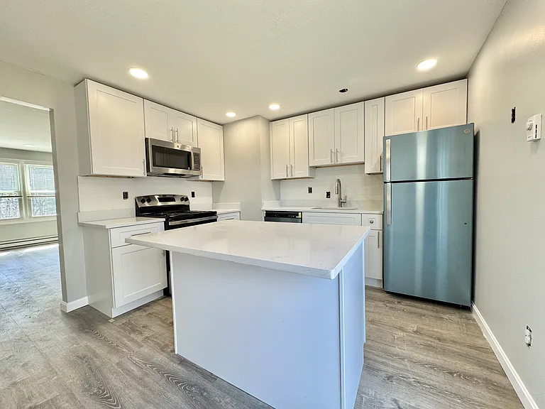 100 Upton St #B5 — Photo 4