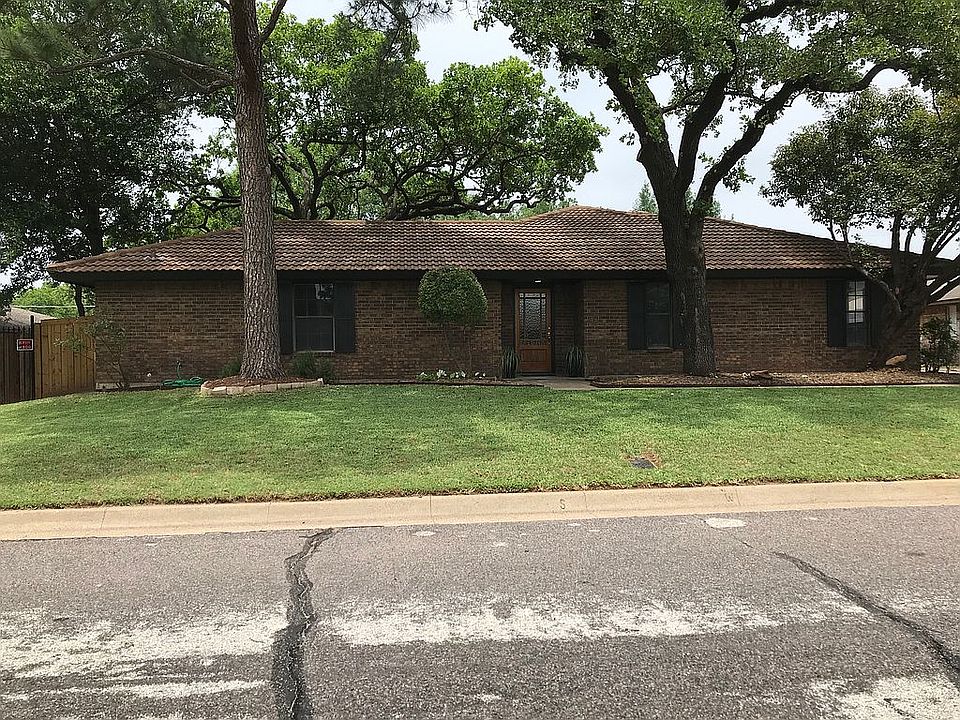 1st image of 1303 Lansdowne Dr