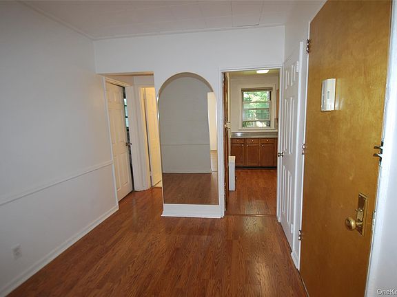 2nd image of 10 Stokes Road #2A