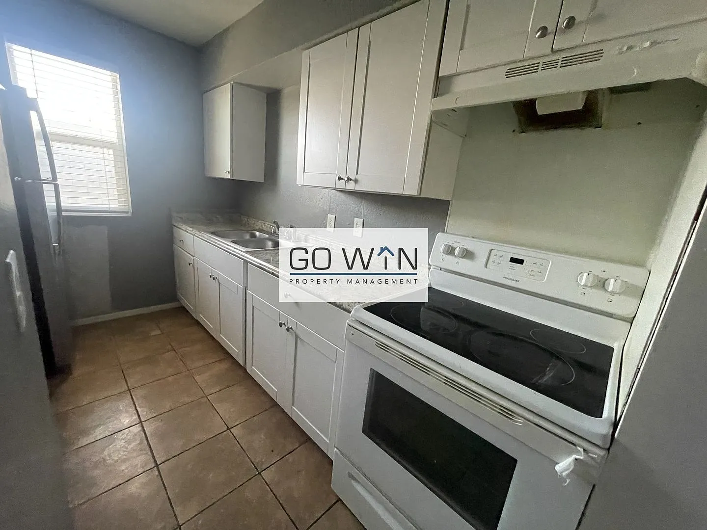 237 S Allen St — Photo 2