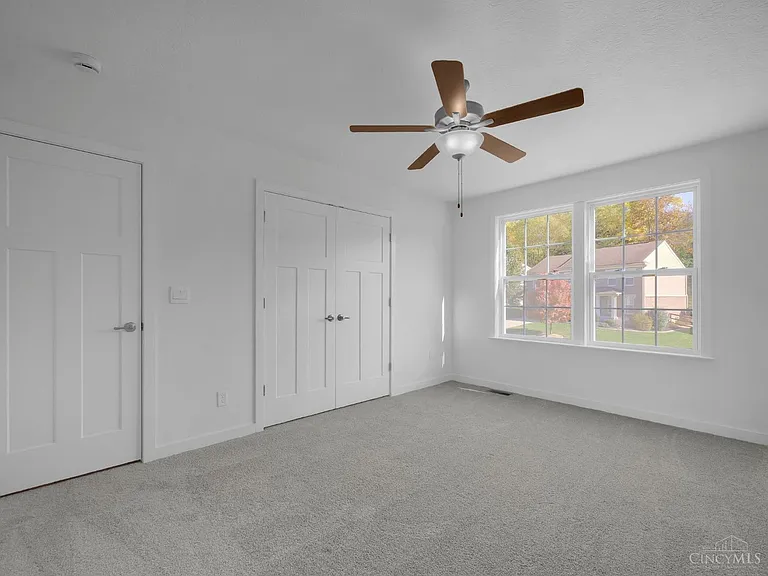 8705 Quietwood Ln — Photo 35