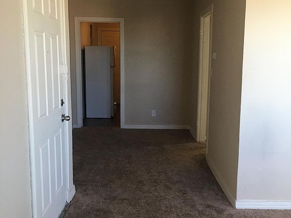 3rd image of 1326 Coffee St APT 2