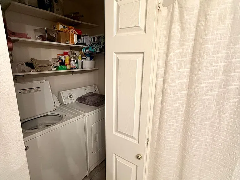 5225 White Willow Dr #210 — Photo 12