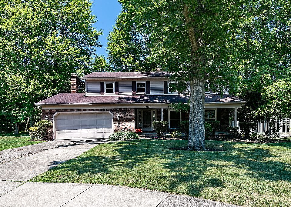 1st image of 22828 Vine Ct