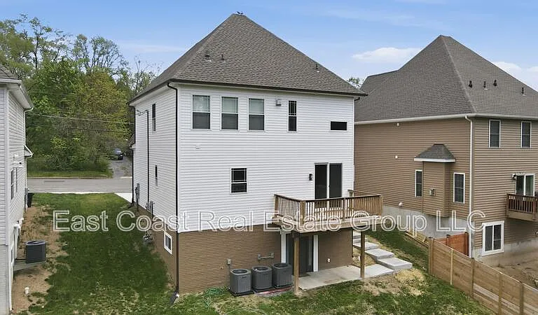 530 N 3rd St #B — Photo 3
