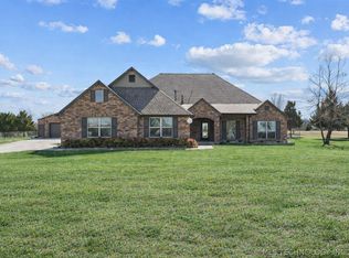 3398 E 426th Rd, Oologah, OK 74053
