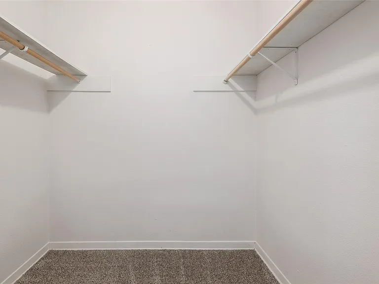 2201 Mission Hill Cir #4 — Photo 18