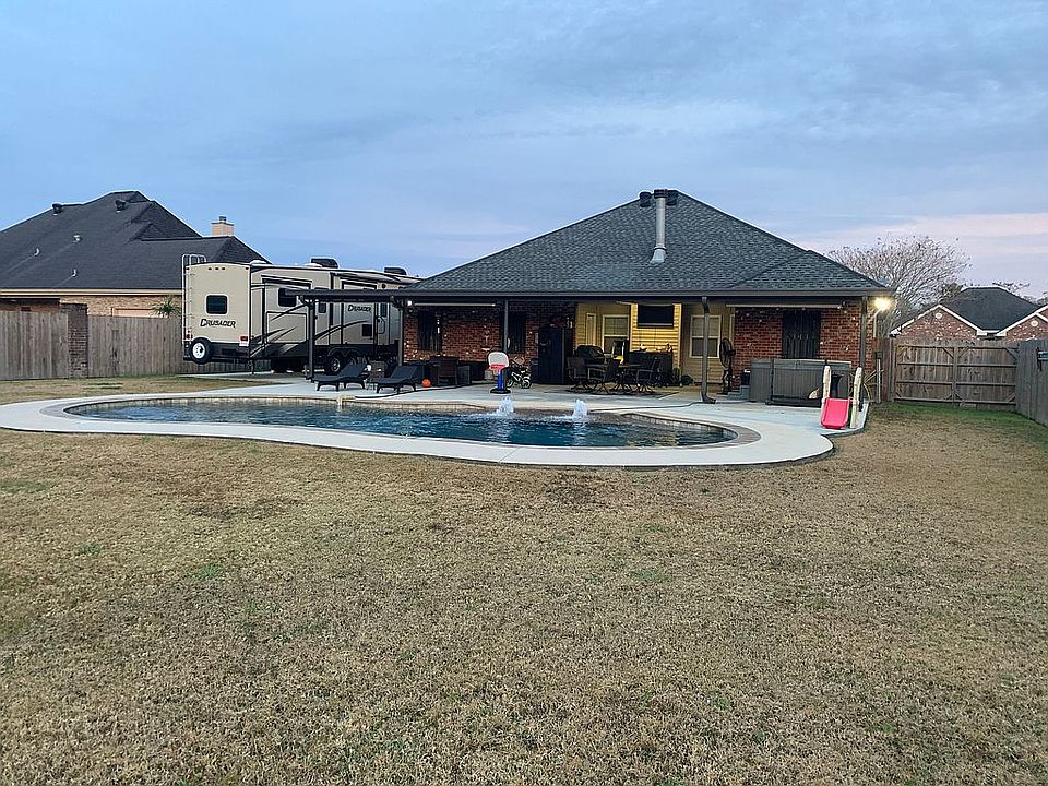 2nd image of 356 Sugar Land St