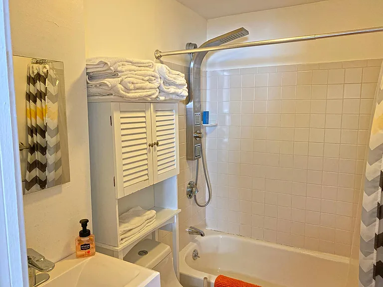 37 Telegraph St #3 — Photo 16