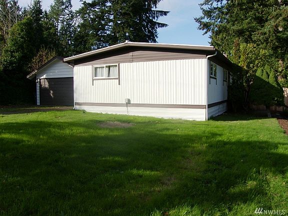 2nd image of 1100 California Ave SE