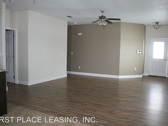 4th image of 1823 Dillon Wood Dr