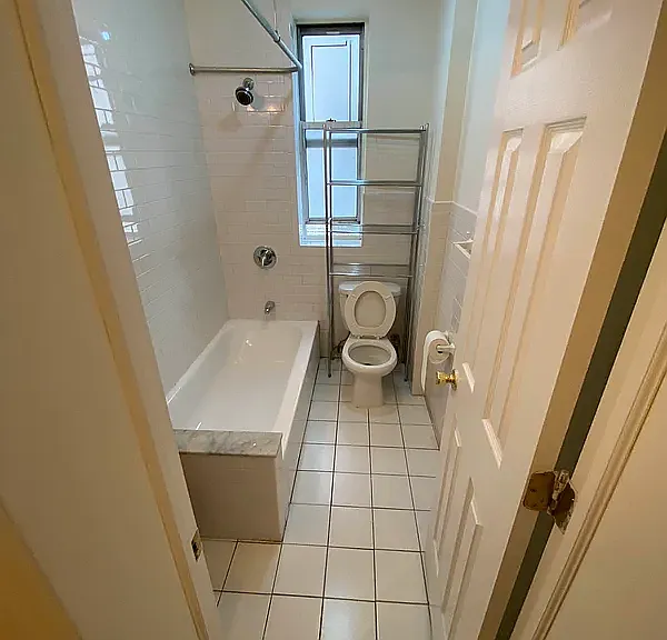 247 Wadsworth Ave #3I — Photo 7