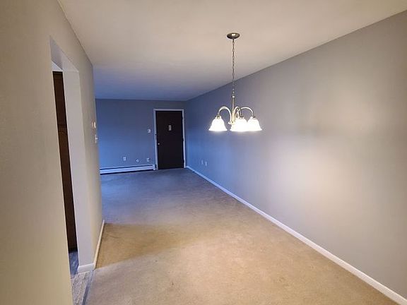 3rd image of 1301 Grampian Blvd #1A