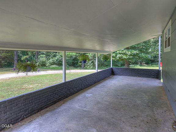4th image of 13496 Hickory Dr