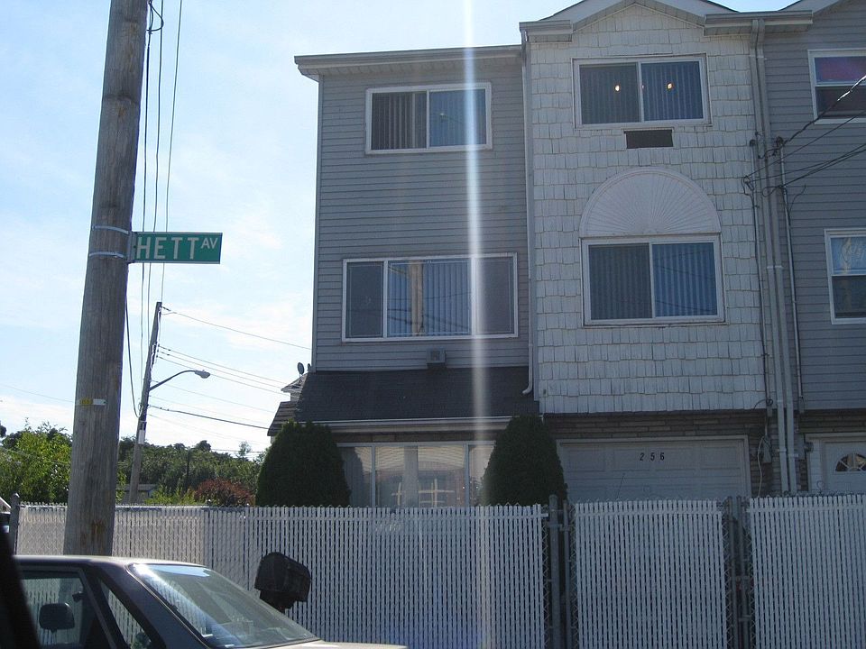 1st image of 256 Hett Ave