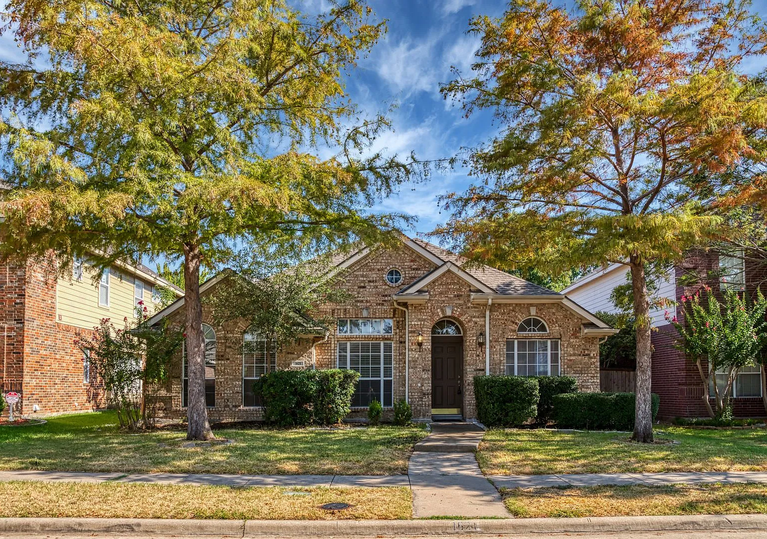 Beautiful 3 Bedroom Home Located in Allen, Texas! — Photo 1