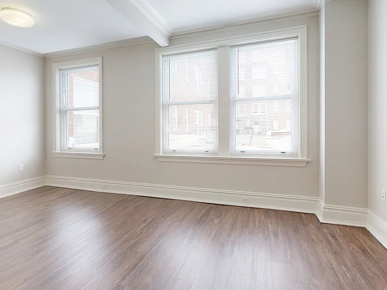 Dining/Living room