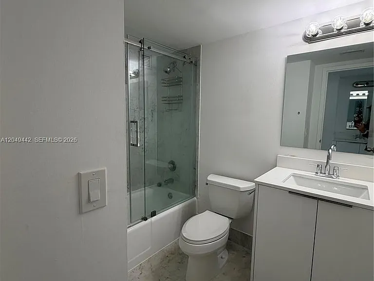 1420 Brickell Bay Dr #1005C — Photo 11
