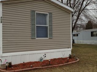 408 Orchard Ave, Hebron, IN 46341