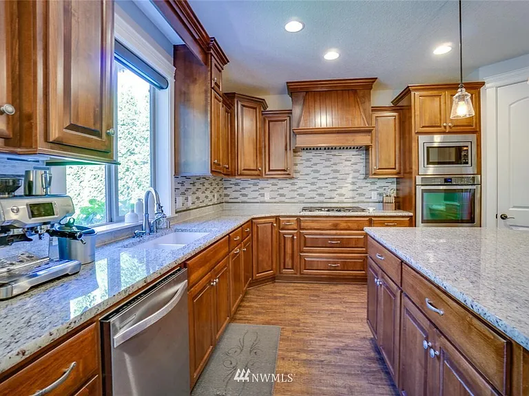 5317 NW Goodwin Loop — Photo 14