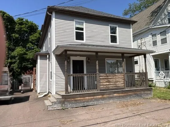 180 Highfield St, Moncton, NB E1C 5P3