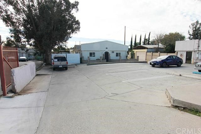 1st image of 24201 Sunnymead Blvd