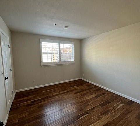 5th image of 2784 Elks Way